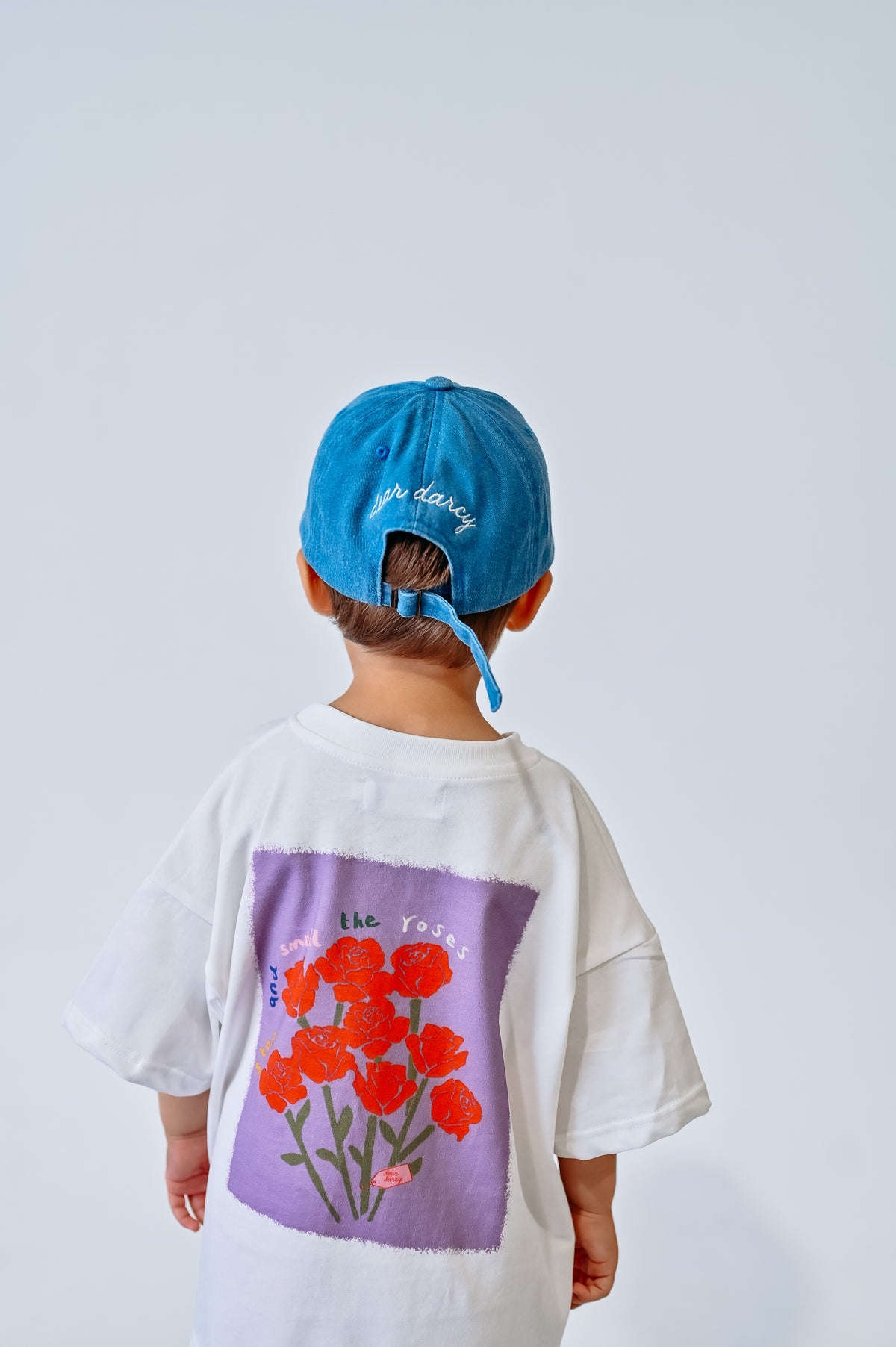 Dilly Dallying Tee